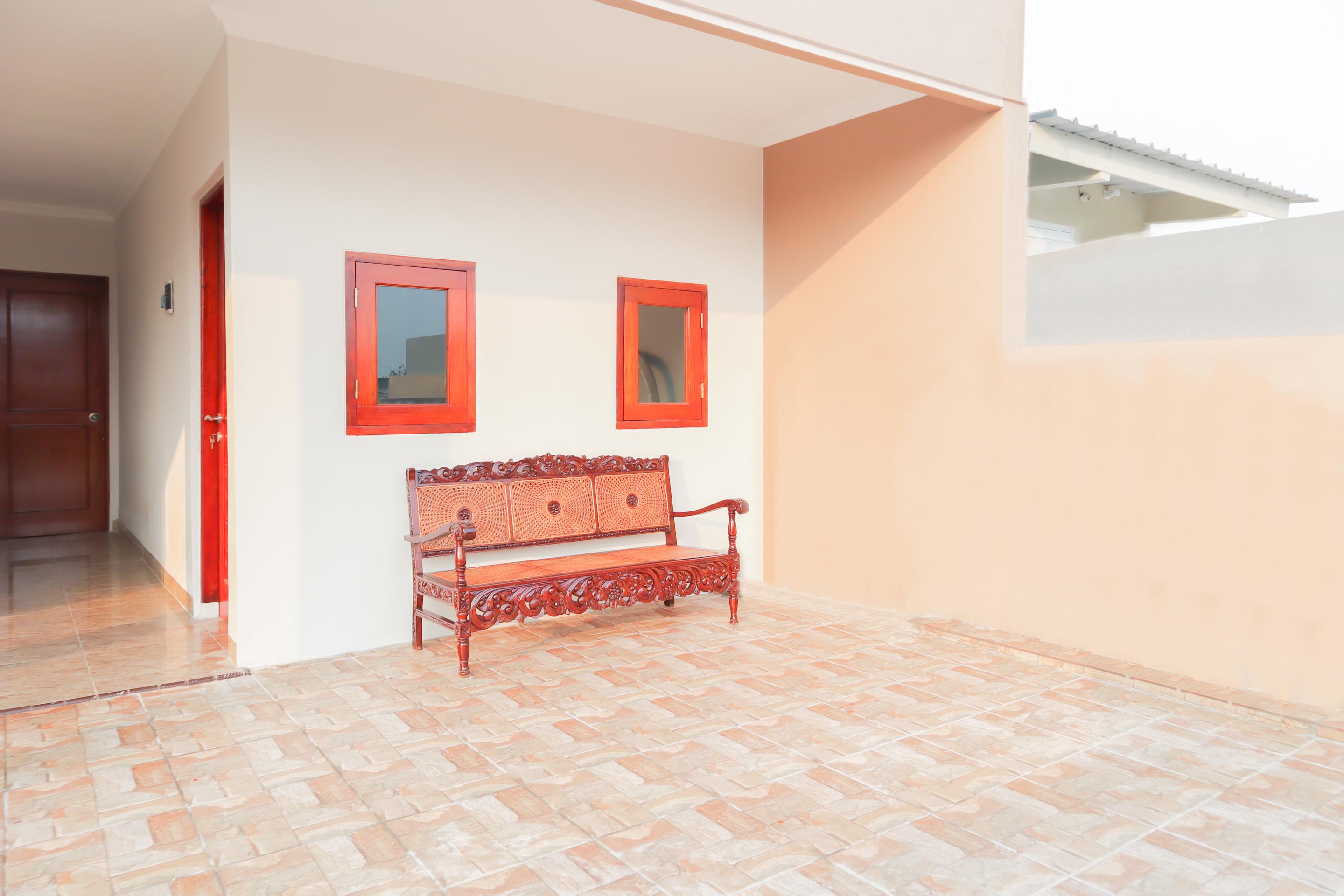 Oyo 1519 Axl Residence Jakarta Exterior photo