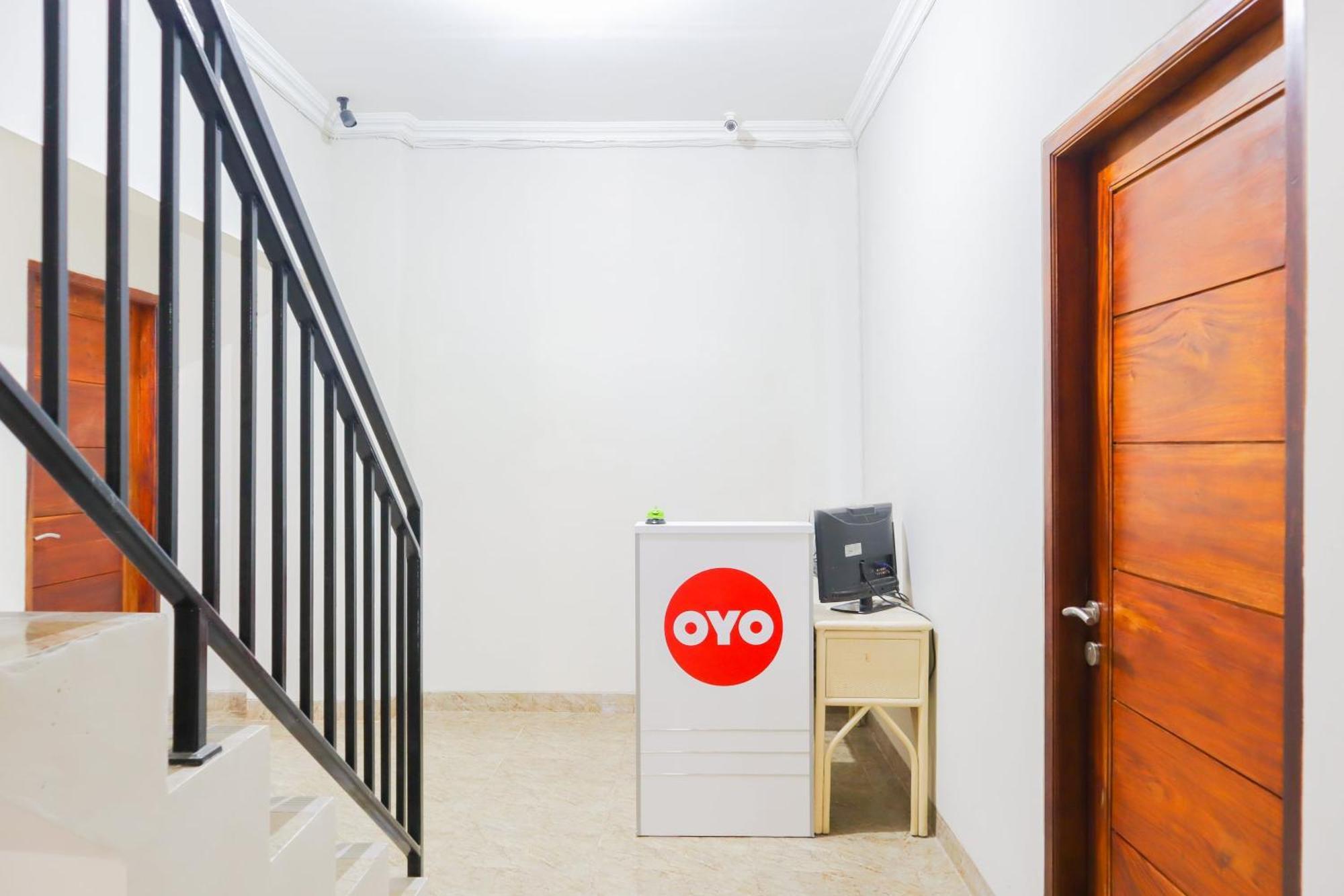 Oyo 1519 Axl Residence Jakarta Exterior photo
